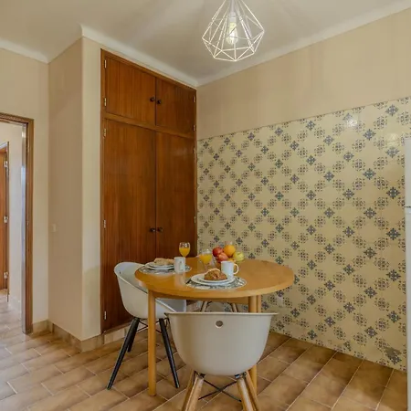 #393 Oasis 4br W Shared Pool 빌라