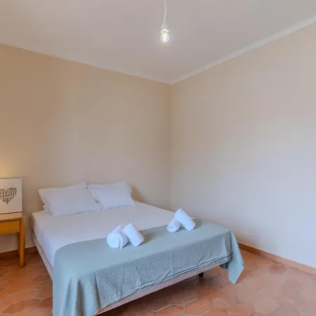 #393 Oasis 4br W Shared Pool 빌라 *