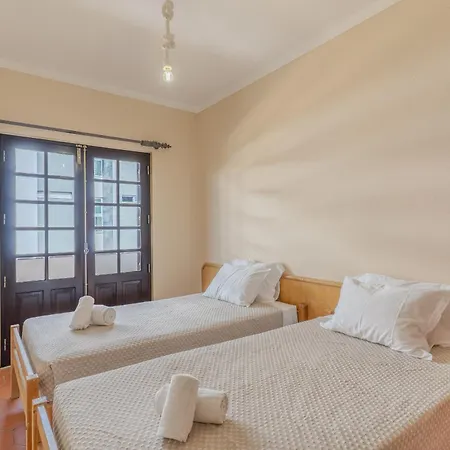 Villa #393 Oasis 4br W Shared Pool Albufeira